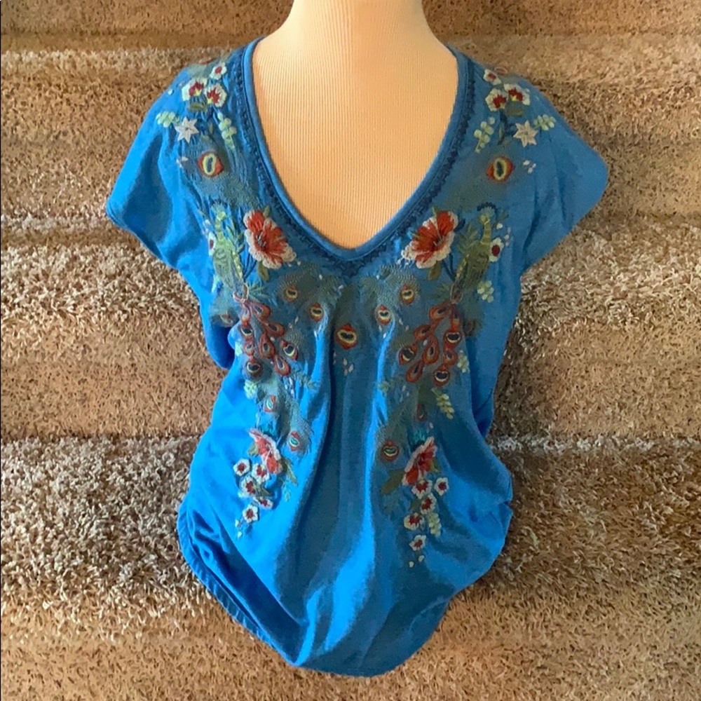 Embroidered Johnny Was tee
